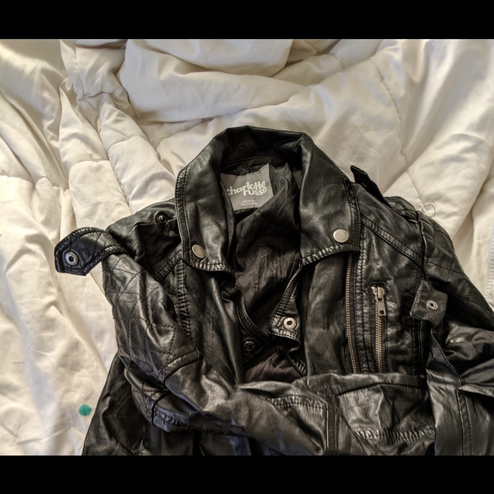 Leather Jacket - Picture 4 of 8